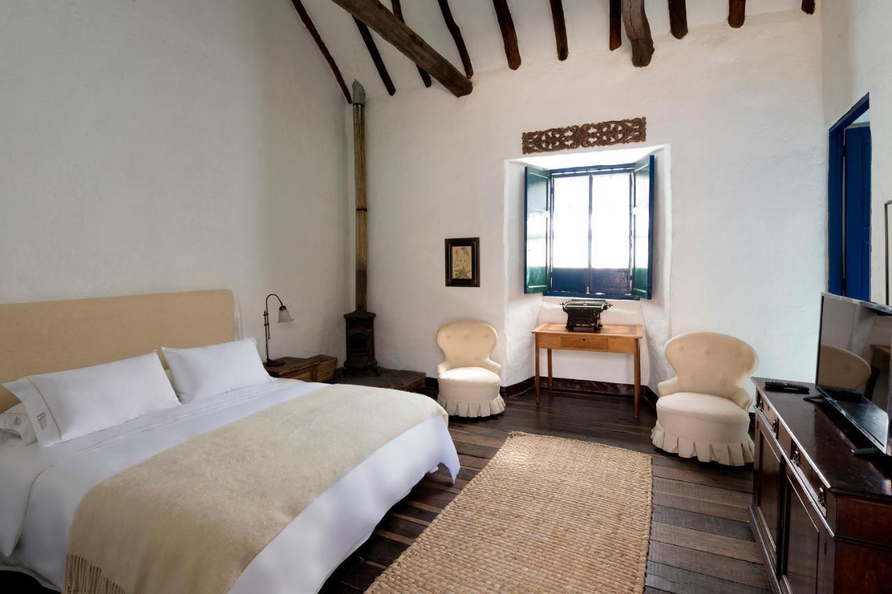 Casa La Bisbal Hotel Cucunuba ภายนอก รูปภาพ